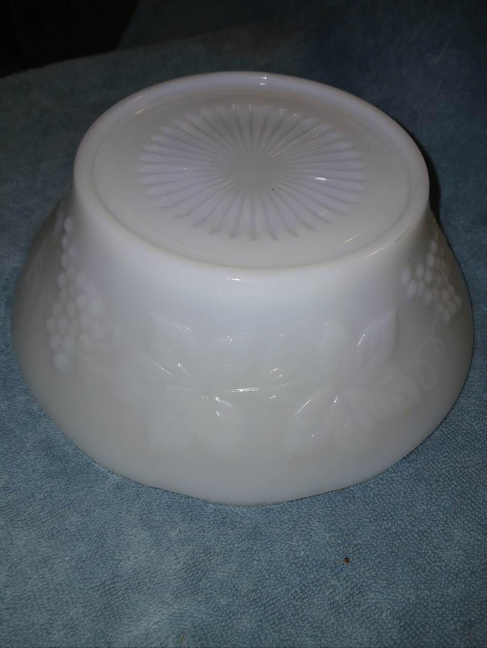 Vintage Anchor Hocking "Harvest Grape" Milk Glass Punch Bowl Base or Bowl FF#493